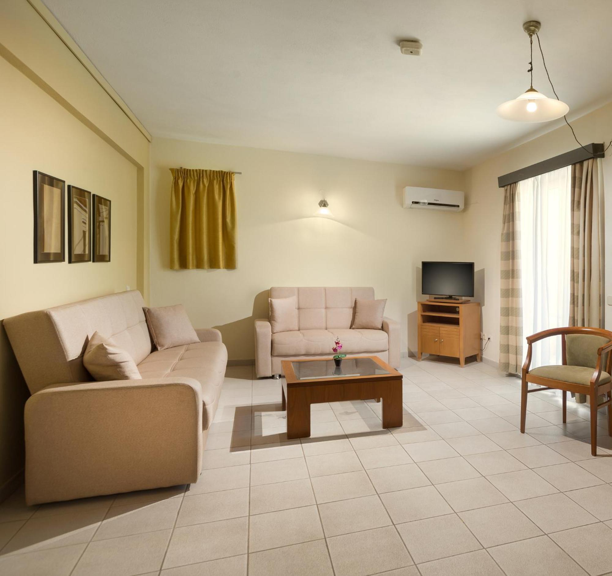 Aeolian Village Beach Resort Skála Eresoú Room photo